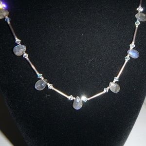 1980s STERLING SILVER & IRIDESCENT GEMS NECKLACE w/ TARNISH PROOF VELVET POUCH